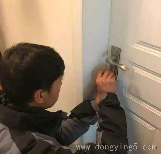 东营鸿运开锁换锁公司0546-6666613