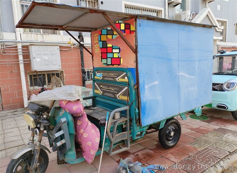 小吃车三轮车